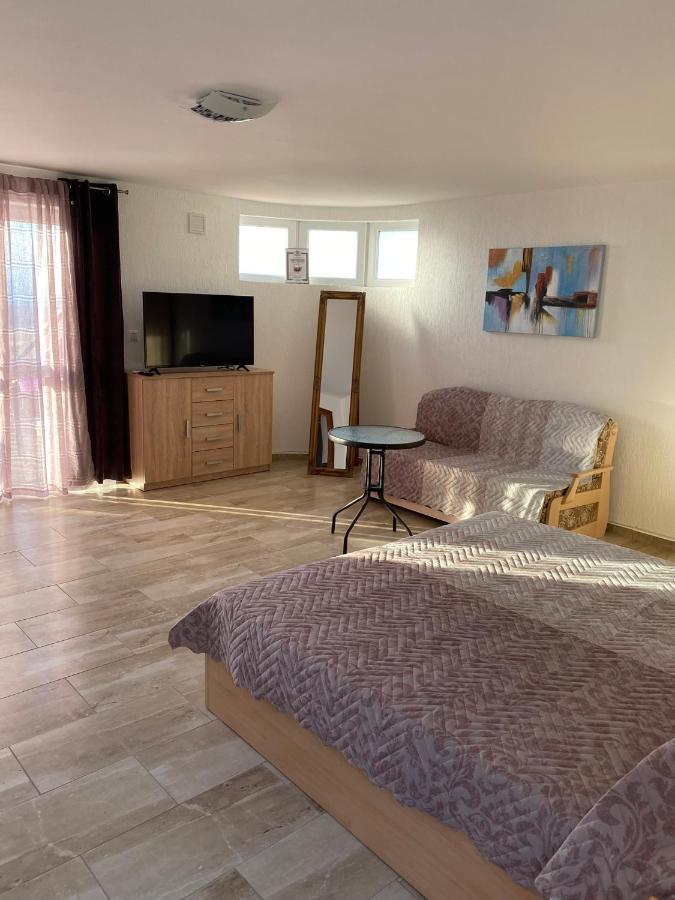Ferienwohnung Studio Javor Rogachevo Exterior foto